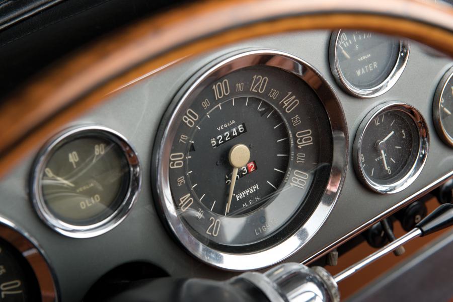  Ferrari 250 GT Cabriolet by Carrozzeria Pininfarina 1960 года  (фото 7 из 23)